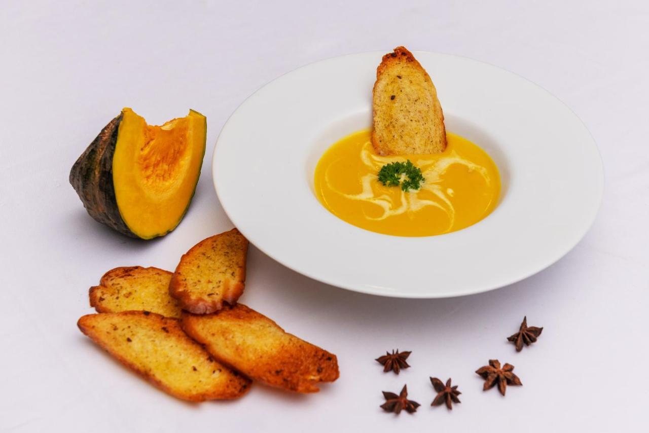Amber Angkor Villa Hotel & Spa Siem Reap Dış mekan fotoğraf